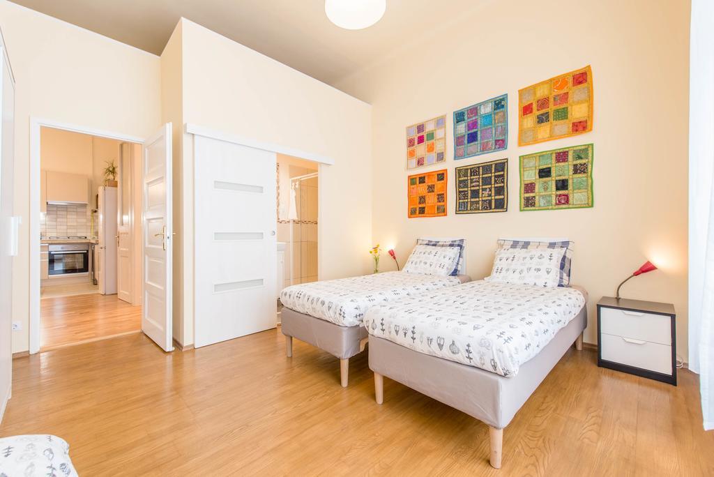 Api Flat Apartment Budapest Luaran gambar